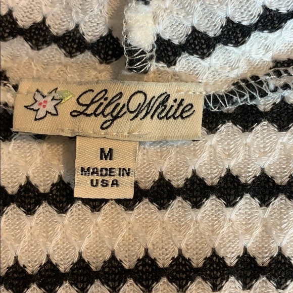 Lily White Cardigan Medium - Picture 5 of 8